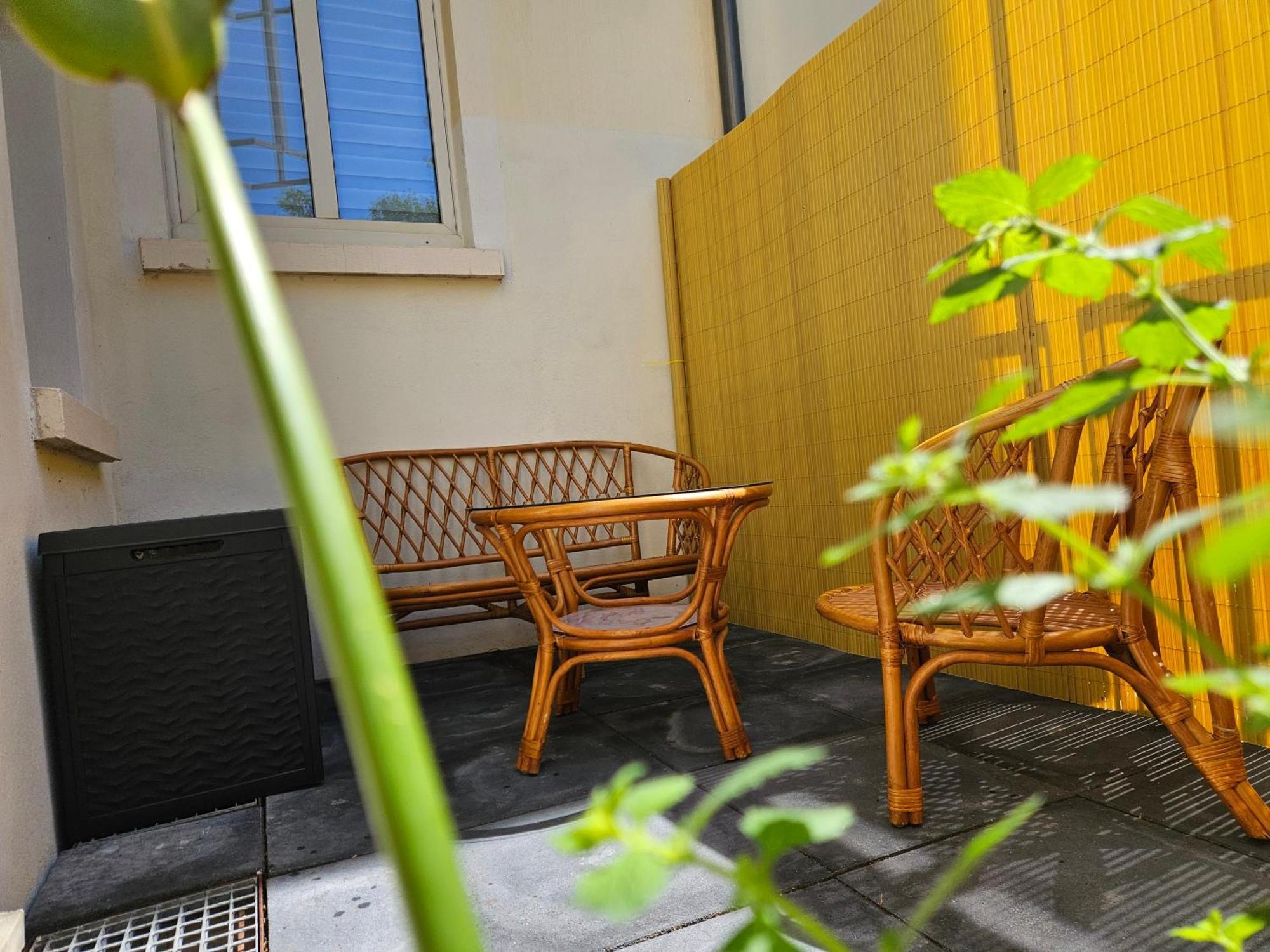 Be My Guest In Stadtfeld Magdeburgo Exterior foto