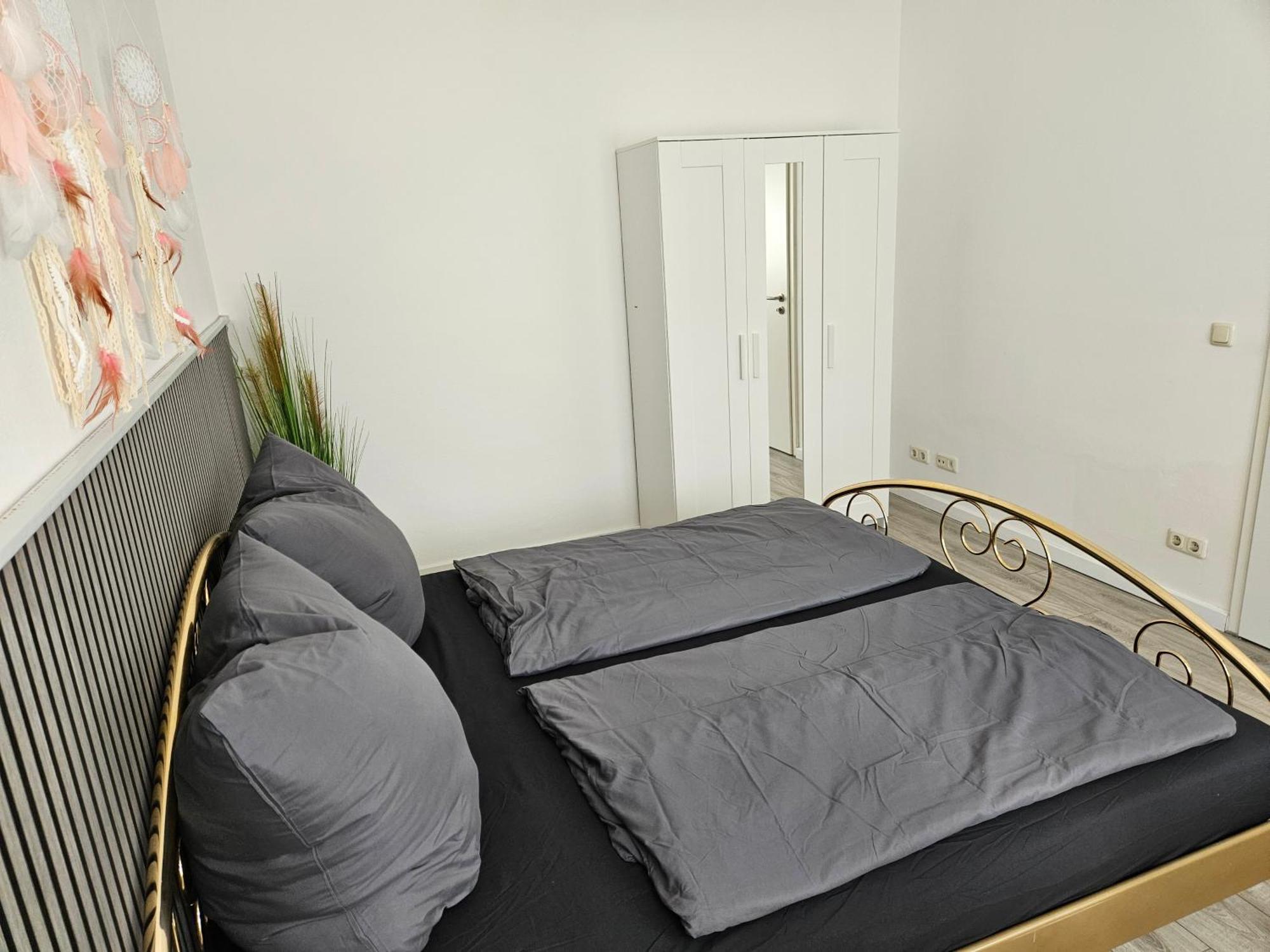 Be My Guest In Stadtfeld Magdeburgo Exterior foto